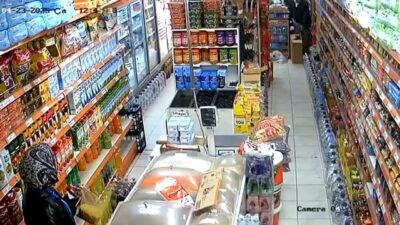 İstanbul’da yaşanan 6,2 büyüklüğündeki depreme markette yakalanan 3 kişi panikle