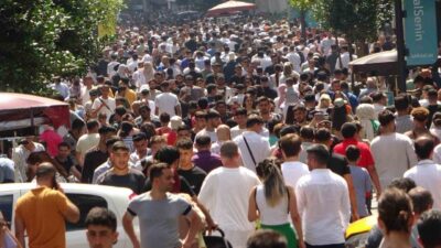 İşsiz sayısı 2025 yılı Mart ayında bir önceki aya göre