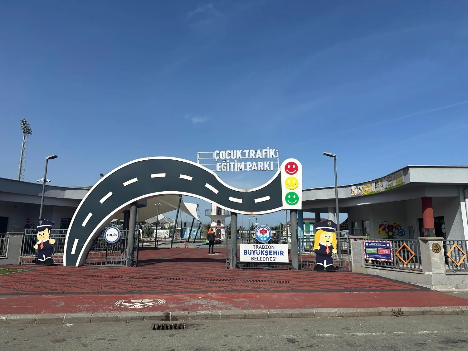 Trabzon Büyükşehir Belediye Başkanı Ahmet Metin Genç, İstanbul’da öldürülen Mattia