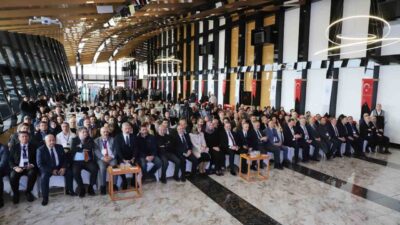 Kuzeydoğu Anadolu Kariyer Fuarı (KUDAKAF’25), sektörlerin önde gelen temsilcilerini gençlerle