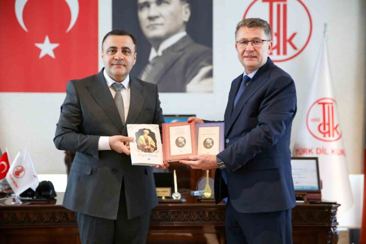 Nizami Gencevi’nin “Sırlar Hazinesi” adlı eserinin Türkiye Türkçesi’ne çevirisinin tanıtımı