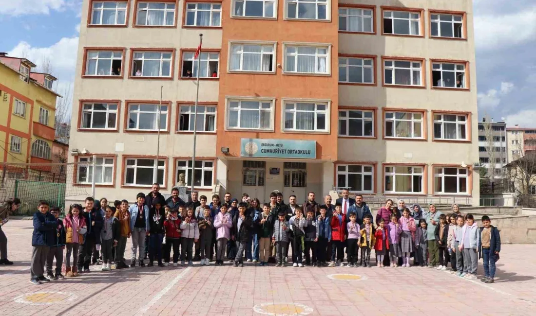 Erzurum’un Oltu ilçesinde düzenlenen “Akıl ve Zeka Oyunları Turnuvası” kıyasıya