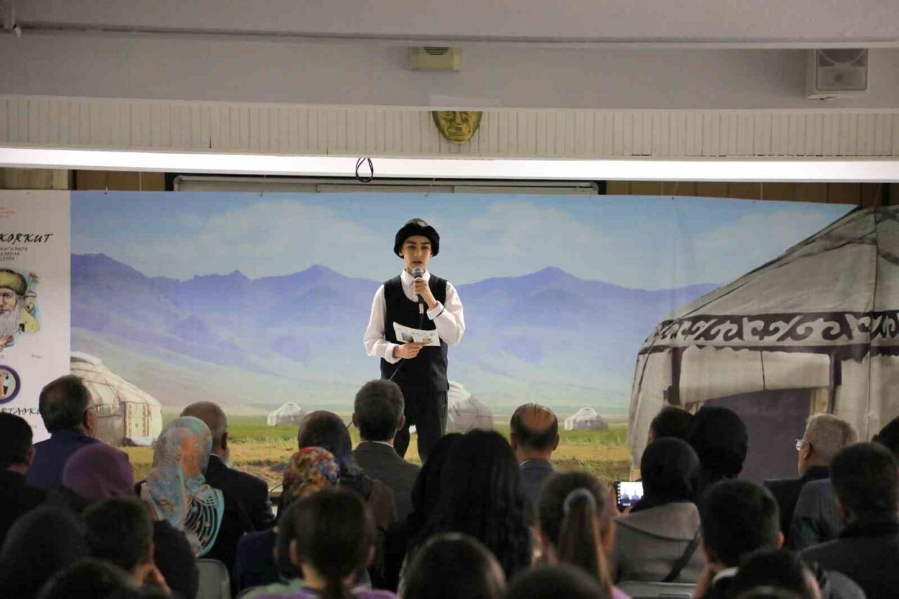 Bayburt Ortaokulu ile Bayburt İmam Hatip Ortaokulu öğrencileri tarafından hazırlanan