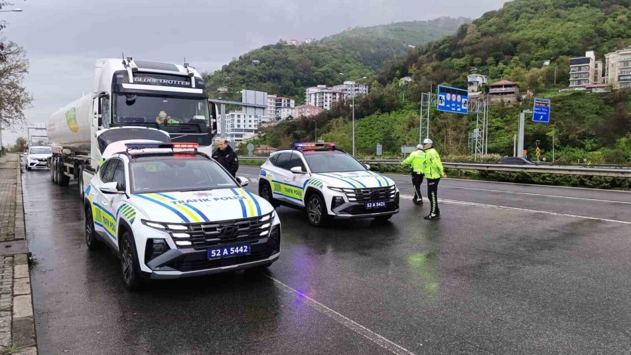 Ordu’da sıvılaştırılmış doğalgaz (LNG) yüklü tankerde ’gaz sızıntısı’ olduğu yönünde