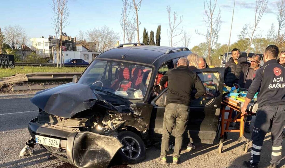 Ordu’nun Ünye ilçesinde hafif ticari araç ile minibüsün çarpışması sonucu