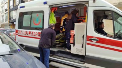 Sinop’ta otomobil ile motosikletin çarpışması sonucu meydana gelen kazada motosiklet