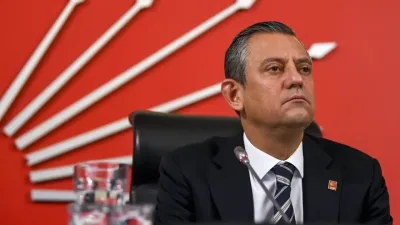 CHP'nin 21. Olağanüstü Kurultayı'nda tek aday olarak katılan Özgür Özel,