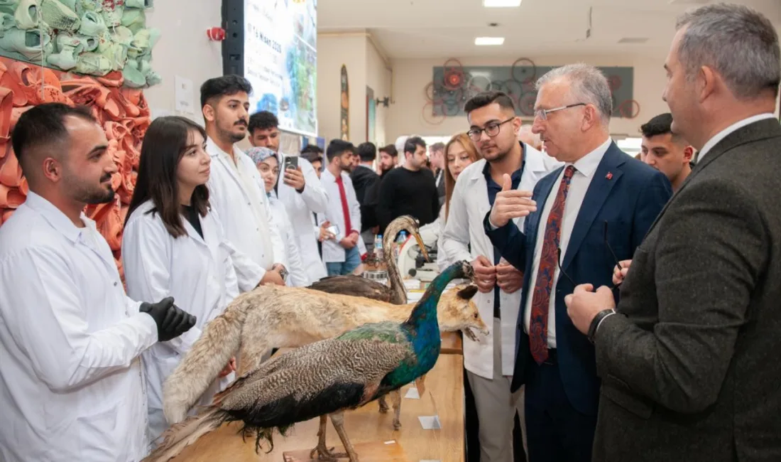 Erzincan Binali Yıldırım Üniversitesi Rektörü Prof. Dr. Akın Levent, 16