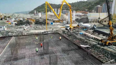 Rize Şehir Hastanesi inşaatı yüzde 51 tamamlandı, 2026'da açılacak. 800