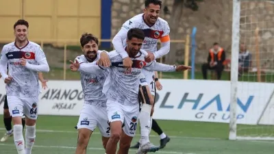 Nesine 3. Lig 4. Grupta lider durumda bulunan Mardin 1969