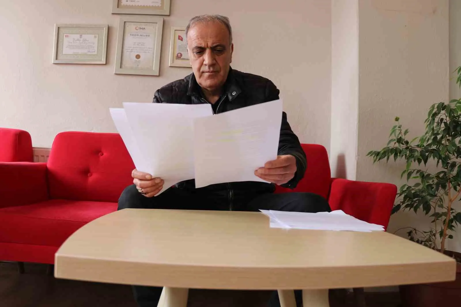 Kefil olduğu vefat eden oğlunun banka borcunu, tebligattan üç gün