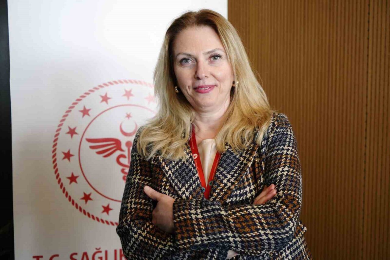Kadın Hastalıkları ve Doğum Uzmanı Doç. Dr. Canan Söyler Çalışkan,
