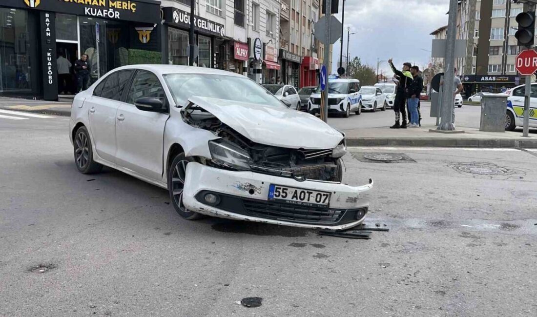 Sivas’ta iki aracın karıştığı hafif kazada bir kişinin yaralanırken, kaza