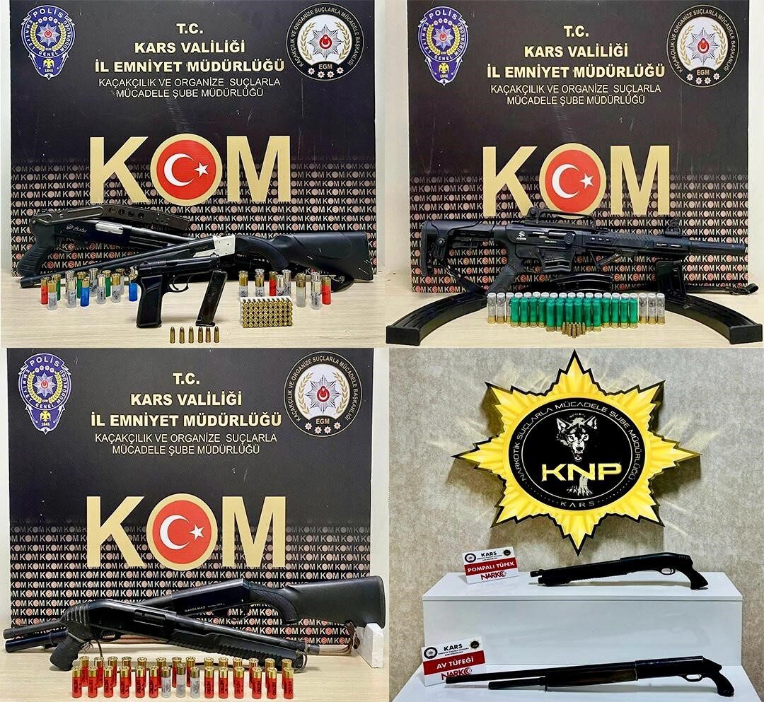 Susuz’da polisin düzenlendiği operasyonda çok sayıda silah ve mühimmat ele