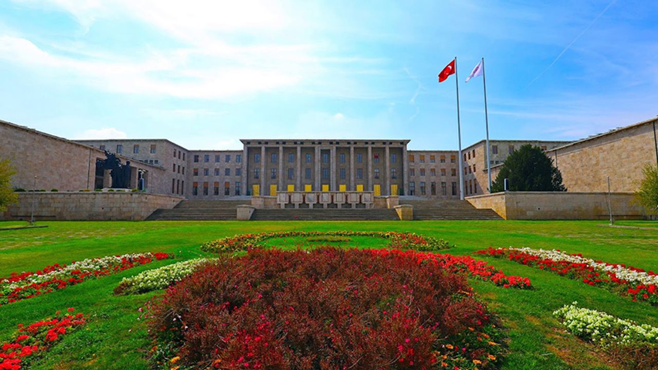 TBMM, 23 Nisan Ulusal Egemenlik ve Çocuk Bayramı'nda açılışının 105.