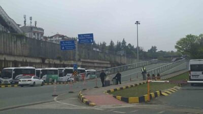 Trabzon’da sabah saatlerinden itibaren sis etkili olurken, özellikle hava ulaşımı