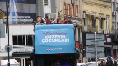 UEFA Gençlik Ligi final maçında İspanyol ekibi Barcelona’ya 4-1 mağlup