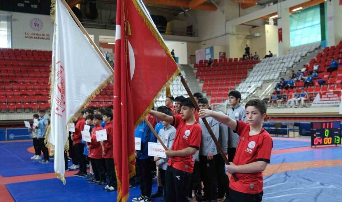 Erzincan’da U15 Türkiye Güreş Grup Müsabakaları, 35 ilden 725 sporcunun