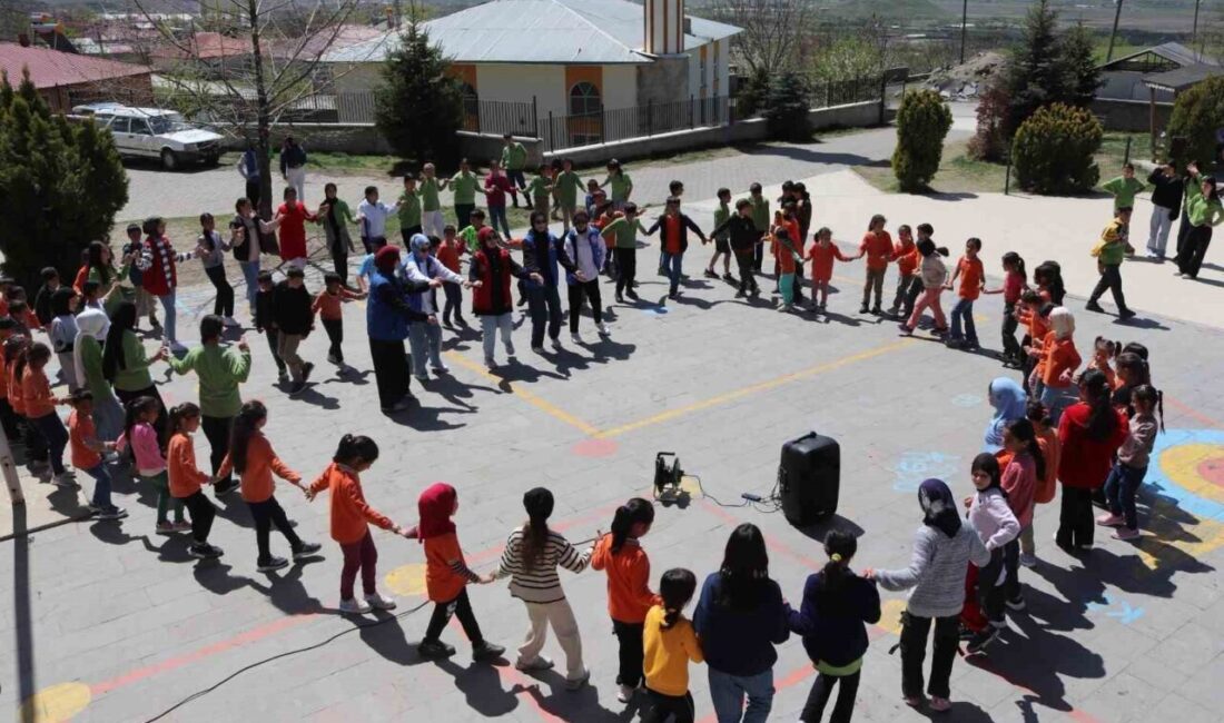 Üzümlü Gençlik Merkezi’nin geleneksel “Hoş Geldin Bahar Şenlikleri” Geyikli İlkokulu’nda