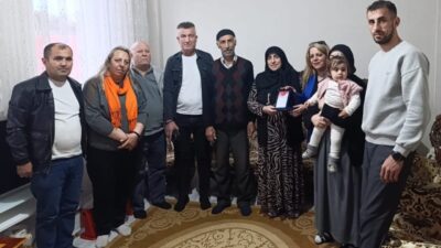 Erzurum Yeni Medya Derneği, Anneler Günü öncesi Sığırlı Köyü’nü ziyaret