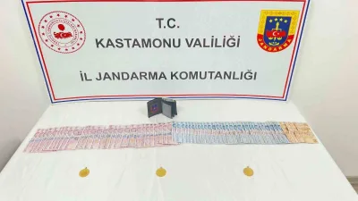 Kastamonu’da kendilerini jandarma personeli tanıtarak bir vatandaşı dolandıran dolandırıcılar, jandarma