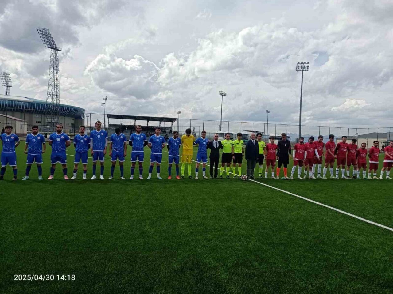 YURTLİG Futbol Bölge Finalleri Erzurum’da başladı. 11 il kıyasıya şampiyonluk