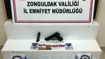 Zonguldak’ın Çaycuma ilçesinde narkotik ekiplerince düzenlenen operasyonda çeşitli uyuşturucu maddeler