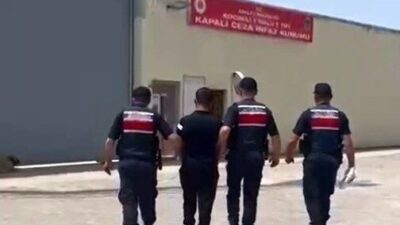 Kocaeli’de jandarma ekipleri, 12 yıl kesinleşmiş hapis cezası ile aranan