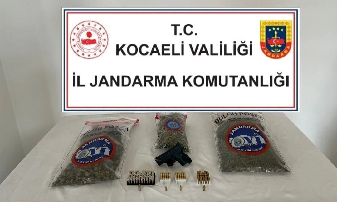 14 yılla aranıyordu, 1,5 kilo uyuşturucu ile yakalandı Kocaeli’de uyuşturucu madde imal ve ticareti suçundan 14 yıl cezası