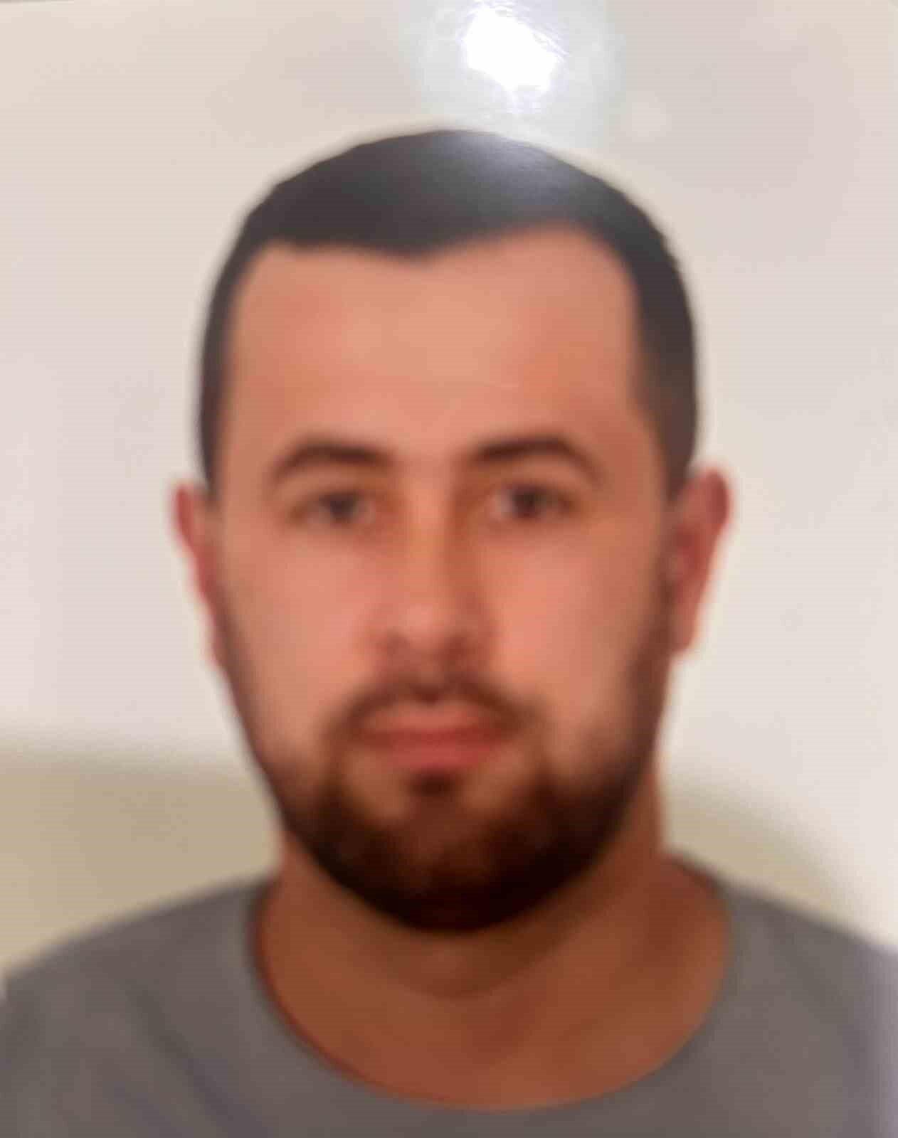 Zonguldak’ın Çaycuma ilçesine bağlı Aşağıihsaniye köyünde yaşayan Atilla Karagüzel (36)