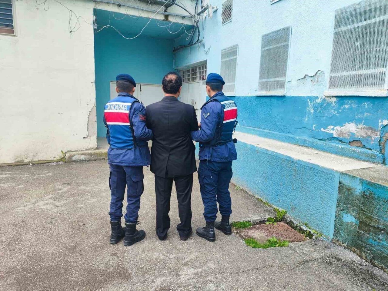 Kastamonu’da 5 ayrı suçtan 7 yıl 11 ay hapis cezasıyla