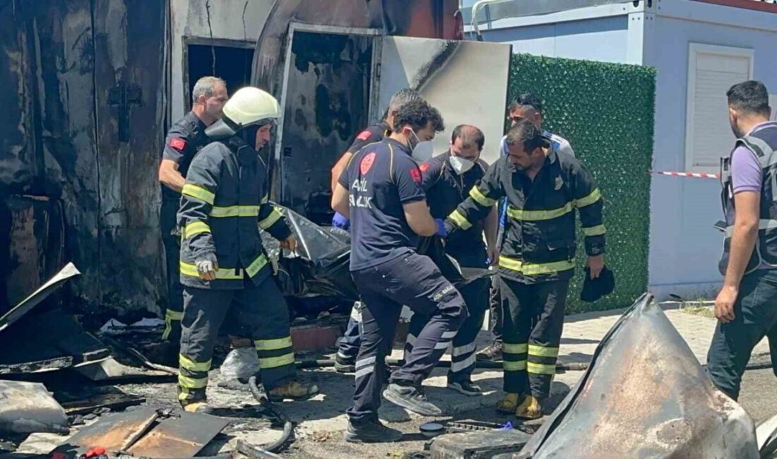 Adıyaman’da, konteynerde meydana gelen yangında dışarıya çıkamayan depremzede, yanarak hayatını