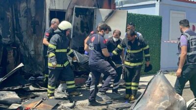 Adıyaman’da, konteynerde meydana gelen yangında dışarıya çıkamayan depremzede, yanarak hayatını