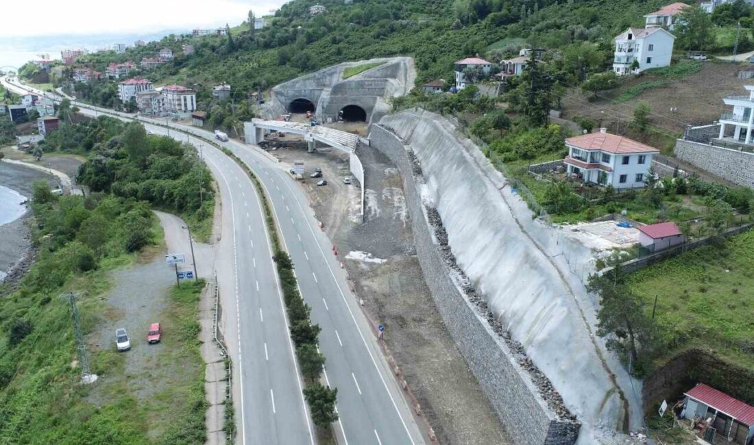 Trabzon’un Akçaabat ilçesi Belediye Başkanı Osman Nuri Ekim, ilçede ulaşıma