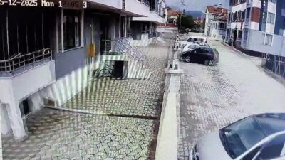 Amasya’nın Gümüşhacıköy ilçesinde 3’er dakika arayla 4,4 ve 4,2 büyüklüğünde