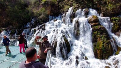 Türkiye’de turizm otoriteleri tarafından görülmesi tavsiye edilen 10 şelale arasında
