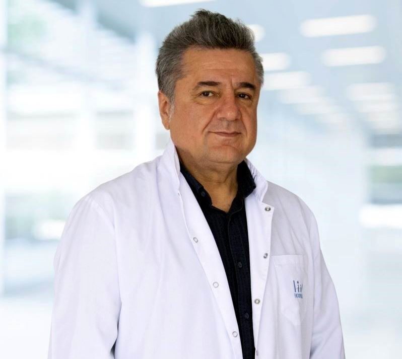 Nöroloji Uzmanı Dr. Hikmet Dolu, ani baş dönmesinin inme işareti