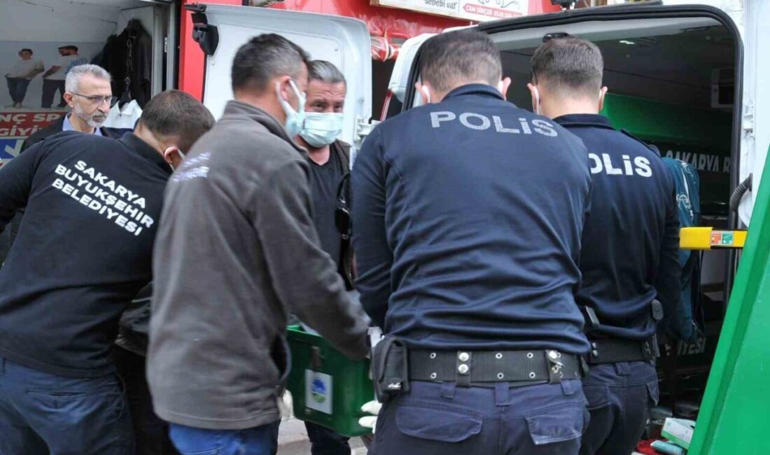 Sakarya’nın Geyve ilçesinde apartmanda gelen kötü koku, günler önce hayatını