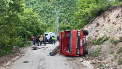 Artvin’in Şavşat ilçesine bağlı Tepeköy Köyü girişinde meydana gelen kazada