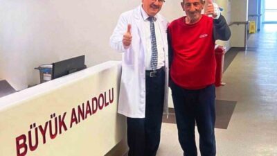 Sol böbreküstü bezinde kitle bulunan Artvinli hasta, Samsun’da gerçekleştirilen başarılı