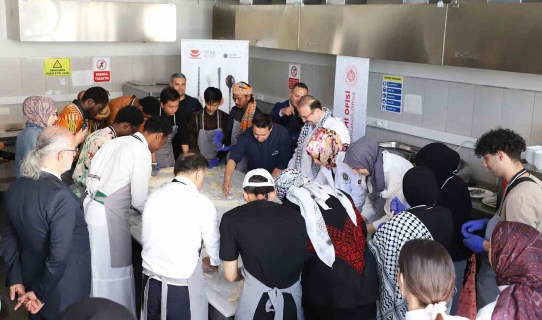 Cumhurbaşkanlığı himayelerinde her yıl 21-27 Mayıs tarihleri arasında kutlanan Türk