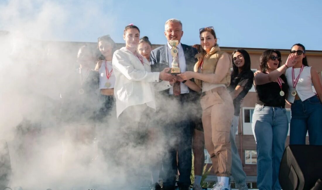 Erzincan Binali Yıldırım Üniversitesi, Bahar Şenlikleri kapsamında düzenlenen çeşitli spor