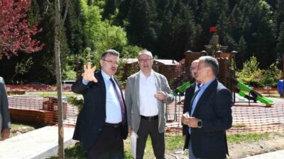 Trabzon Büyükşehir Belediye Başkanı Ahmet Metin Genç, doğa harikası olan