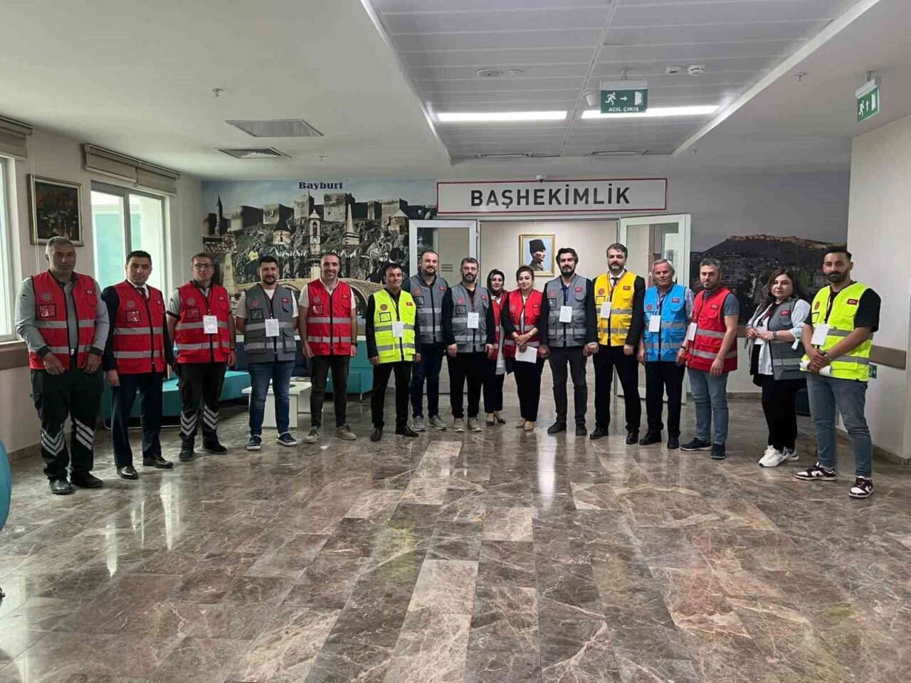 Bayburt Devlet Hastanesinde hastane afet planı (HAP) tatbikatı gerçekleştirildi. Tatbikatta,