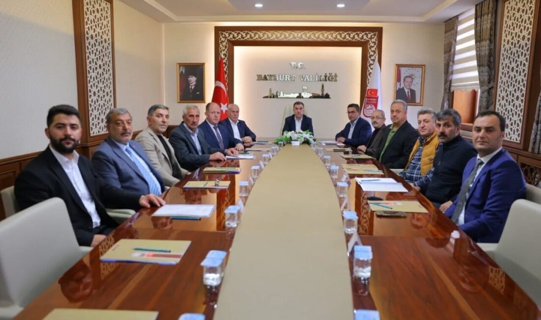 Bayburt Valisi Mustafa Eldivan başkanlığında, Organize Sanayi Bölgesi(OSB) Müteşebbis Heyeti