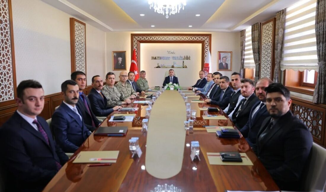 Bayburt Valisi Mustafa Eldivan başkanlığında, ‘Genişletilmiş İl Güvenlik ve Asayiş