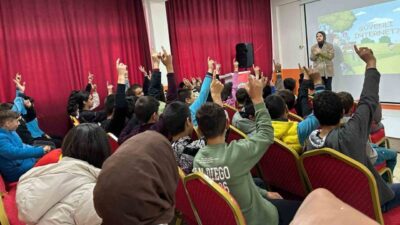 Bayburt’ta öğrencilere, ’Güvenli İnternet, Güvenli ve Bilinçli İnternet Kullanımı’ konusunda