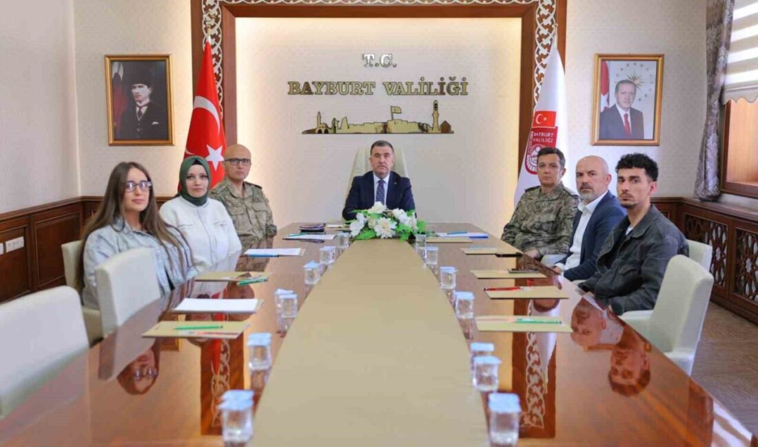 Bayburt’un Nisan ayı asayiş olayları değerlendirildi Bayburt’ta Asayiş ve Bilgilendirme Toplantısı yapıldı. Bayburt Valiliği’nde gerçekleşen toplantıda,