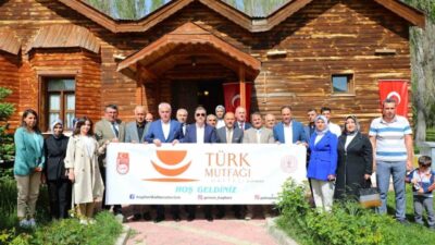 ’Türk Muftağı Haftası’ etkinlikleri kapsamında Bayburt’un coğrafi işaretli yöresel lezzetlerinin