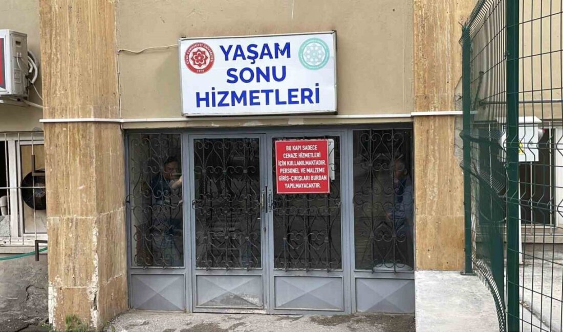 Sivas’ta kömür madeninde yaşanan patlama sonucu 1 işçi parçalanarak ölürken,